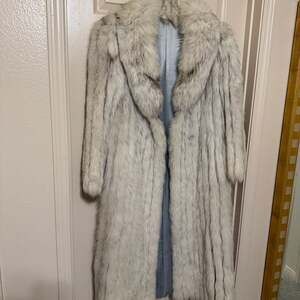 Vintage Full-Length Blue Fox Fur Coat with Shawl Collar